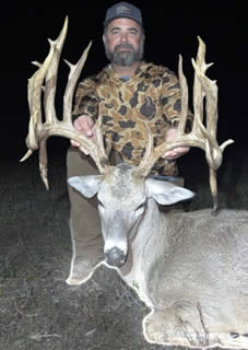 Trophy Whitetail Hunt